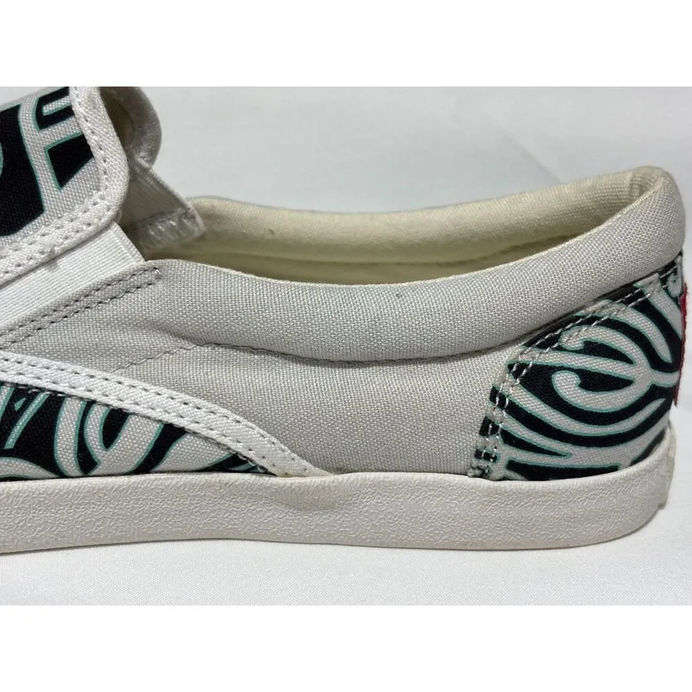 Bucket Feet these like